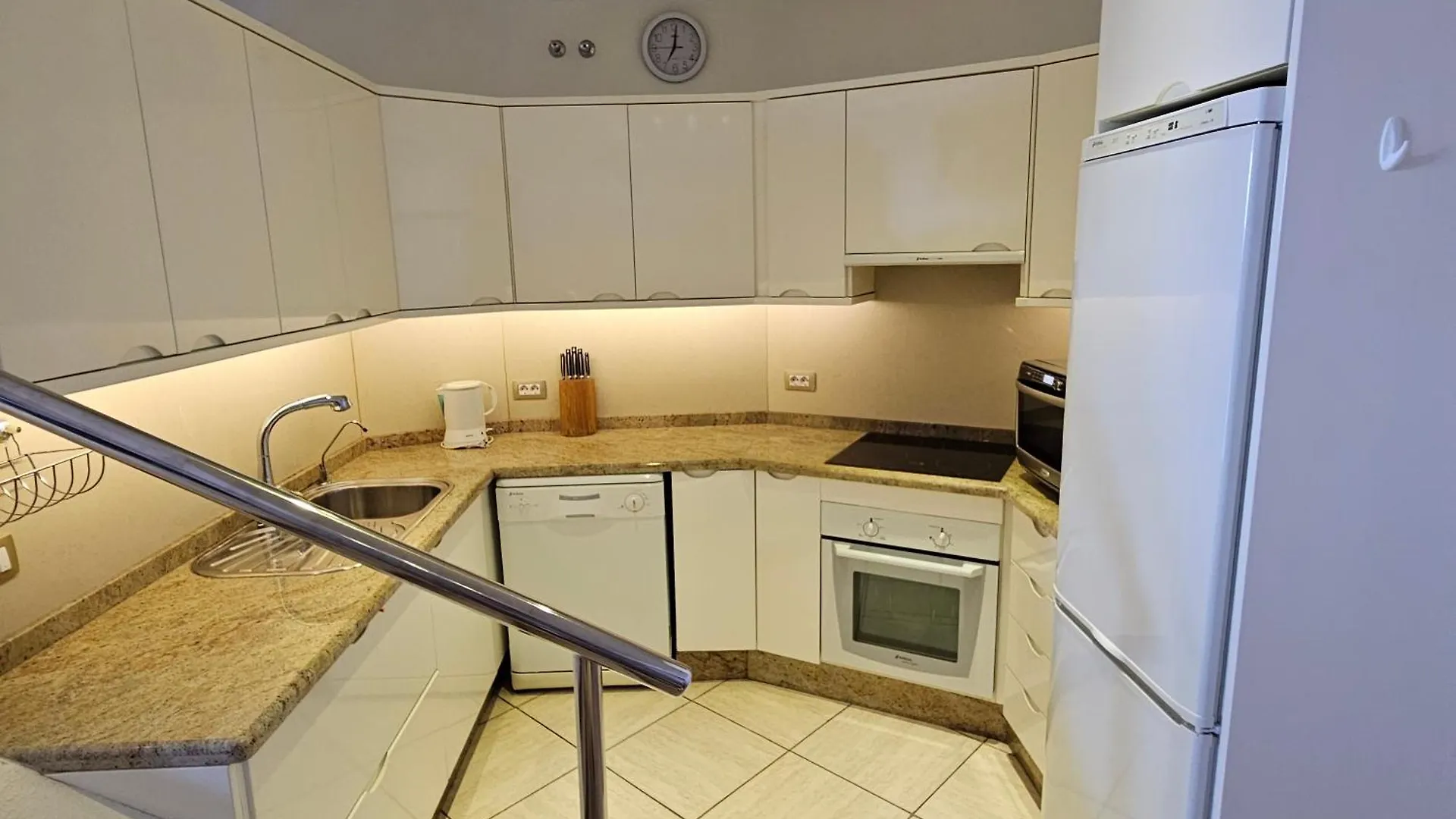 Stunning 2 Bedroom Penthouse With Sea View K213 Costa Adeje  0*, Costa Adeje (Tenerife)